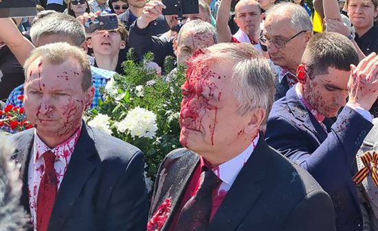 Брутално! Нападнаха руския посланик в Полша, Кремъл беснее